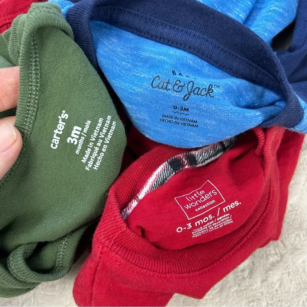 Baby Boy Bodysuit Shirt Bundle Size 0-3 Months Carter’s Cat & Jack